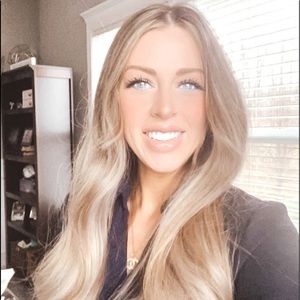 Meet your Posher, Nichole